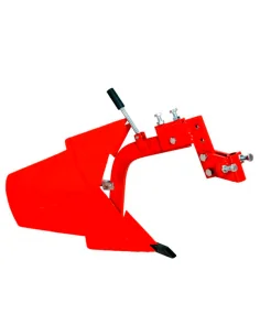 Arado semirotativo con enganche