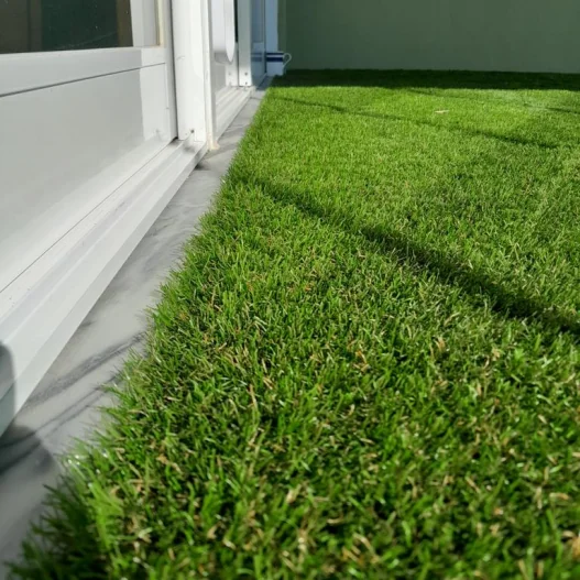 Cesped artificial 35mm realista... Cesped artificial 35mm realista...