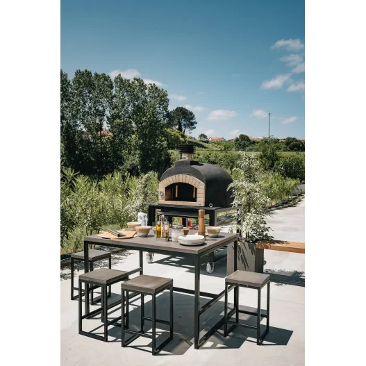 Mesa Tribeca en hormigón gris liso.... Mesa Tribeca en hormigón gris liso....