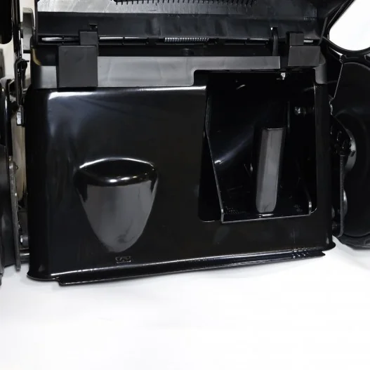 Cortacésped a batería autopropulsado... Cortacésped a batería autopropulsado...