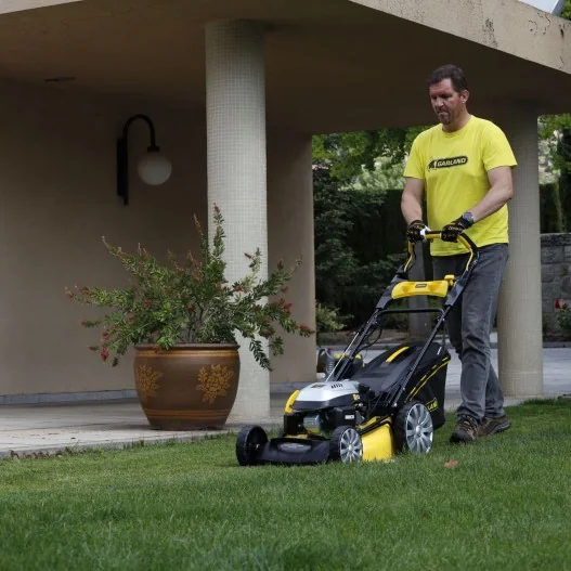 Cortacésped de gasolina GARLAND SIOUX... Cortacésped de gasolina GARLAND SIOUX...