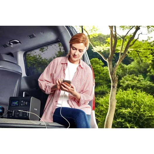 HPS600 Generador Solar Portátil... HPS600 Generador Solar Portátil...