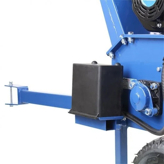 Biotrituradora de ramas Hyundai... Biotrituradora de ramas Hyundai...